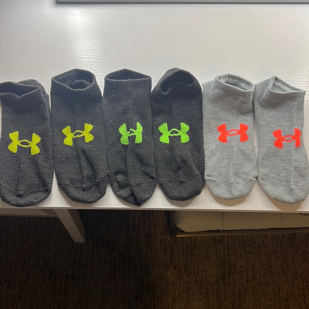Under armour socks set of 3-SOLD